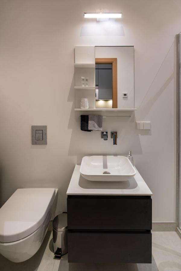 Modern Design Studio Apartment In Riga Center 외부 사진