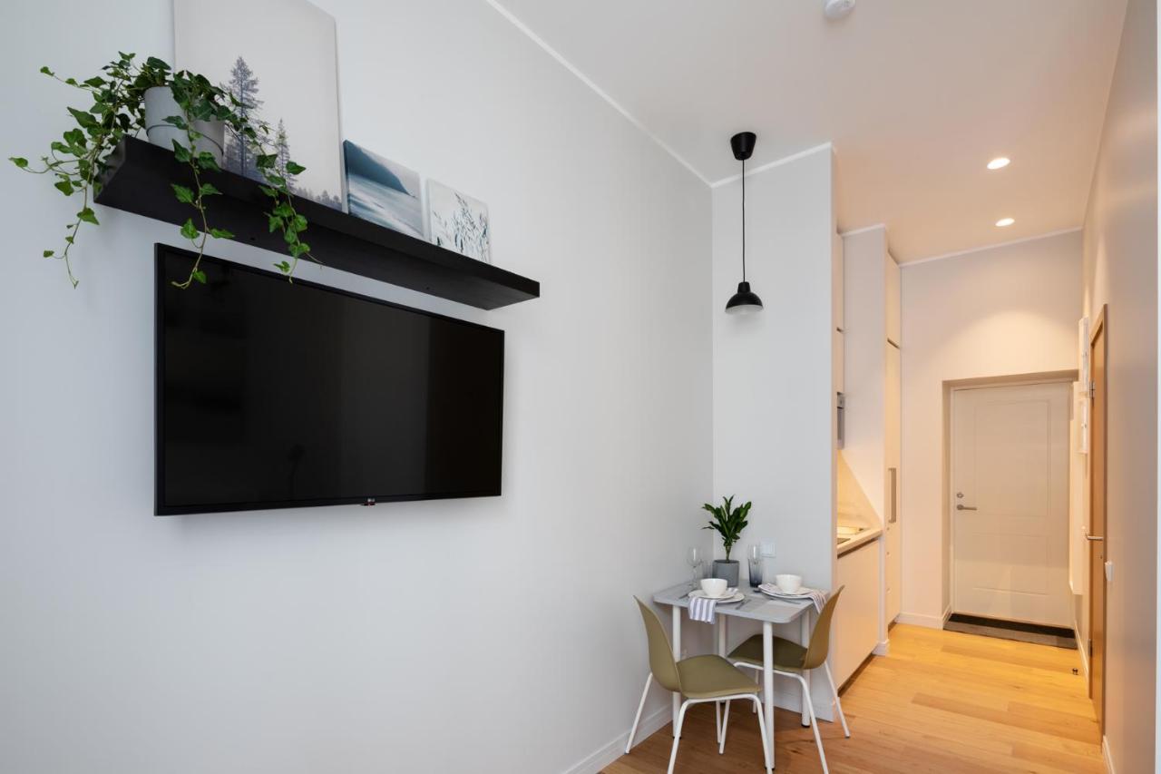 Modern Design Studio Apartment In Riga Center 외부 사진